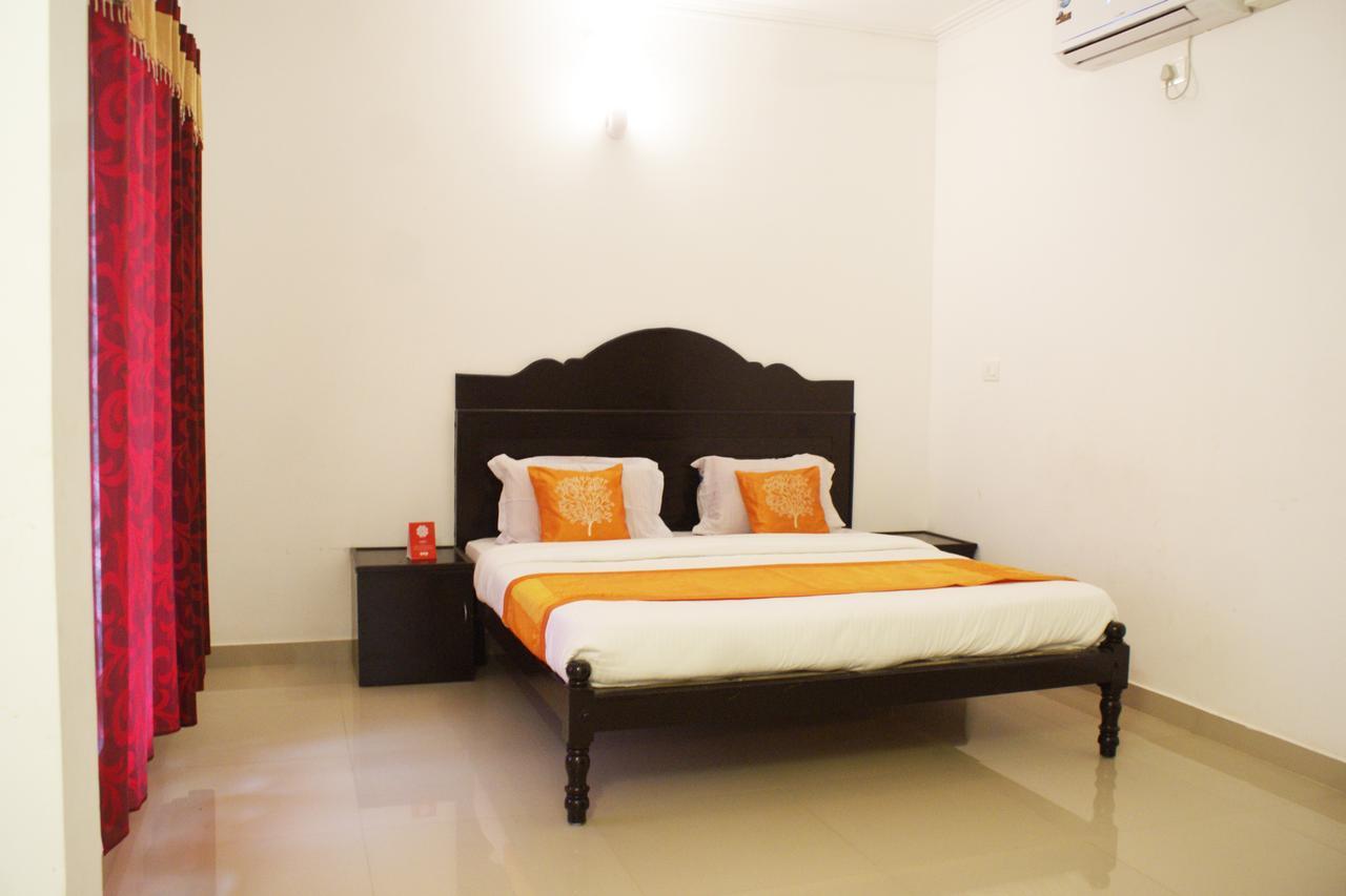 Alappuzha Oyo 4867 Royal Homes מראה חיצוני תמונה