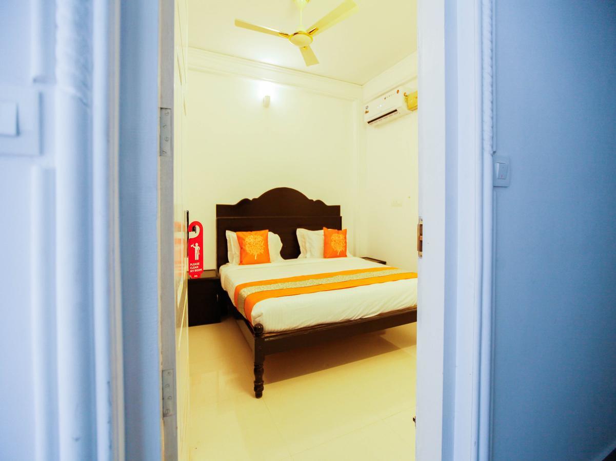 Alappuzha Oyo 4867 Royal Homes מראה חיצוני תמונה